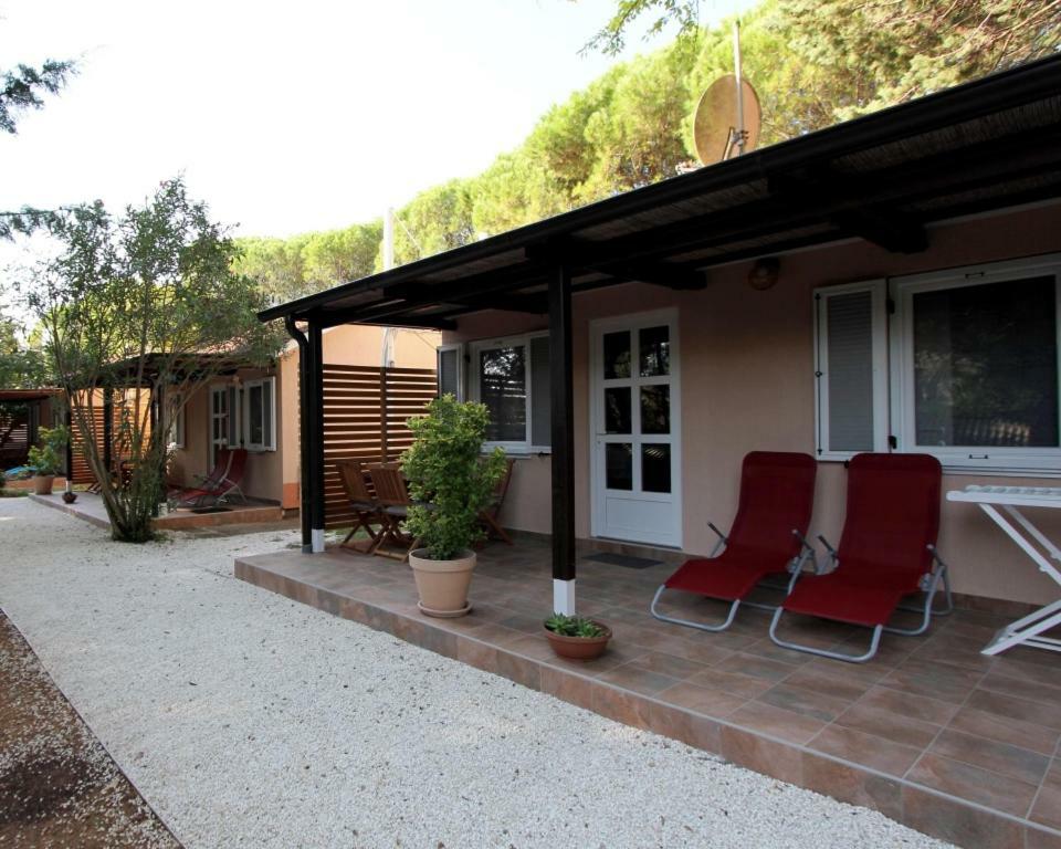 Bungalow Comfort 100 M From The Beach بريمونتيرا المظهر الخارجي الصورة