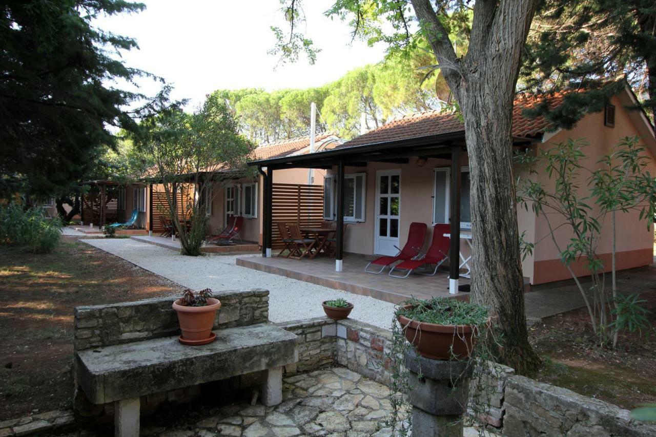 Bungalow Comfort 100 M From The Beach بريمونتيرا المظهر الخارجي الصورة