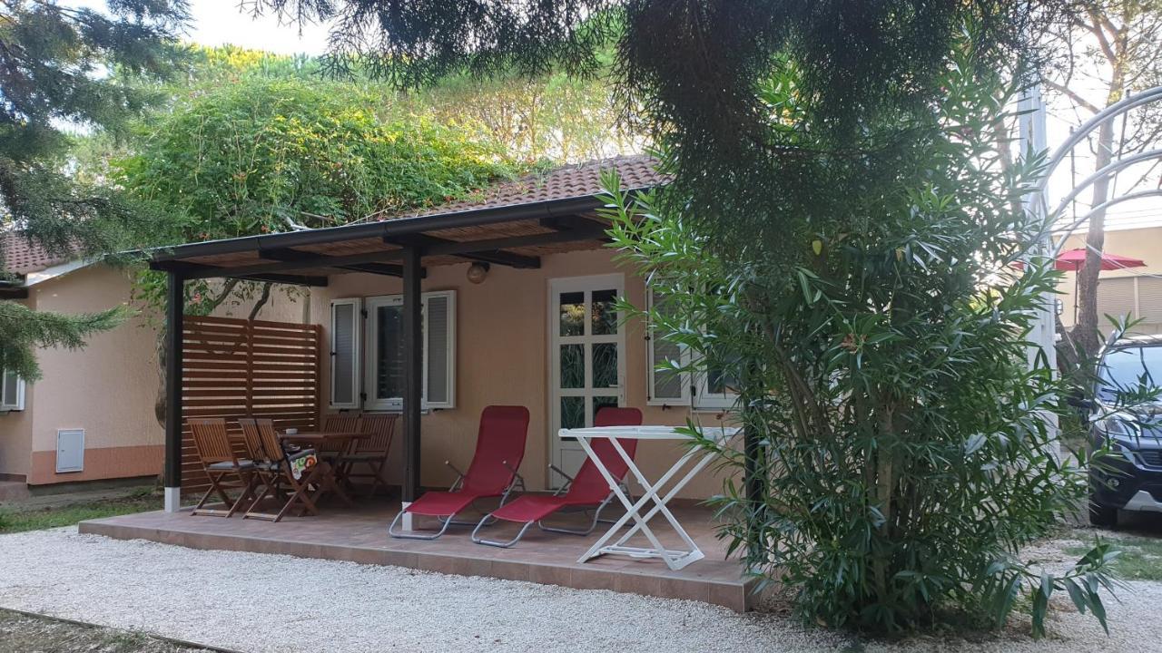 Bungalow Comfort 100 M From The Beach بريمونتيرا المظهر الخارجي الصورة